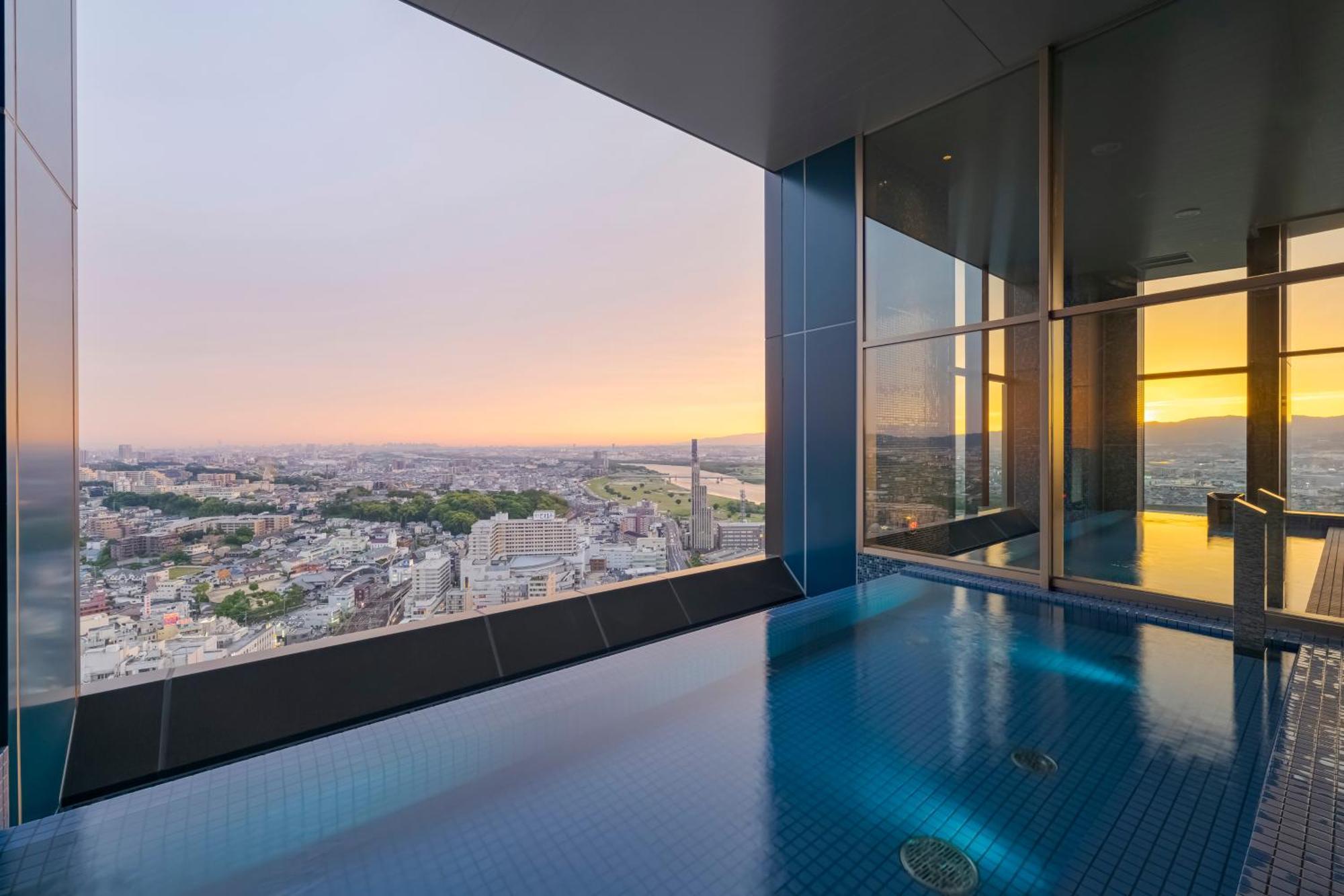 Candeo Hotels Osaka Hirakata Esterno foto